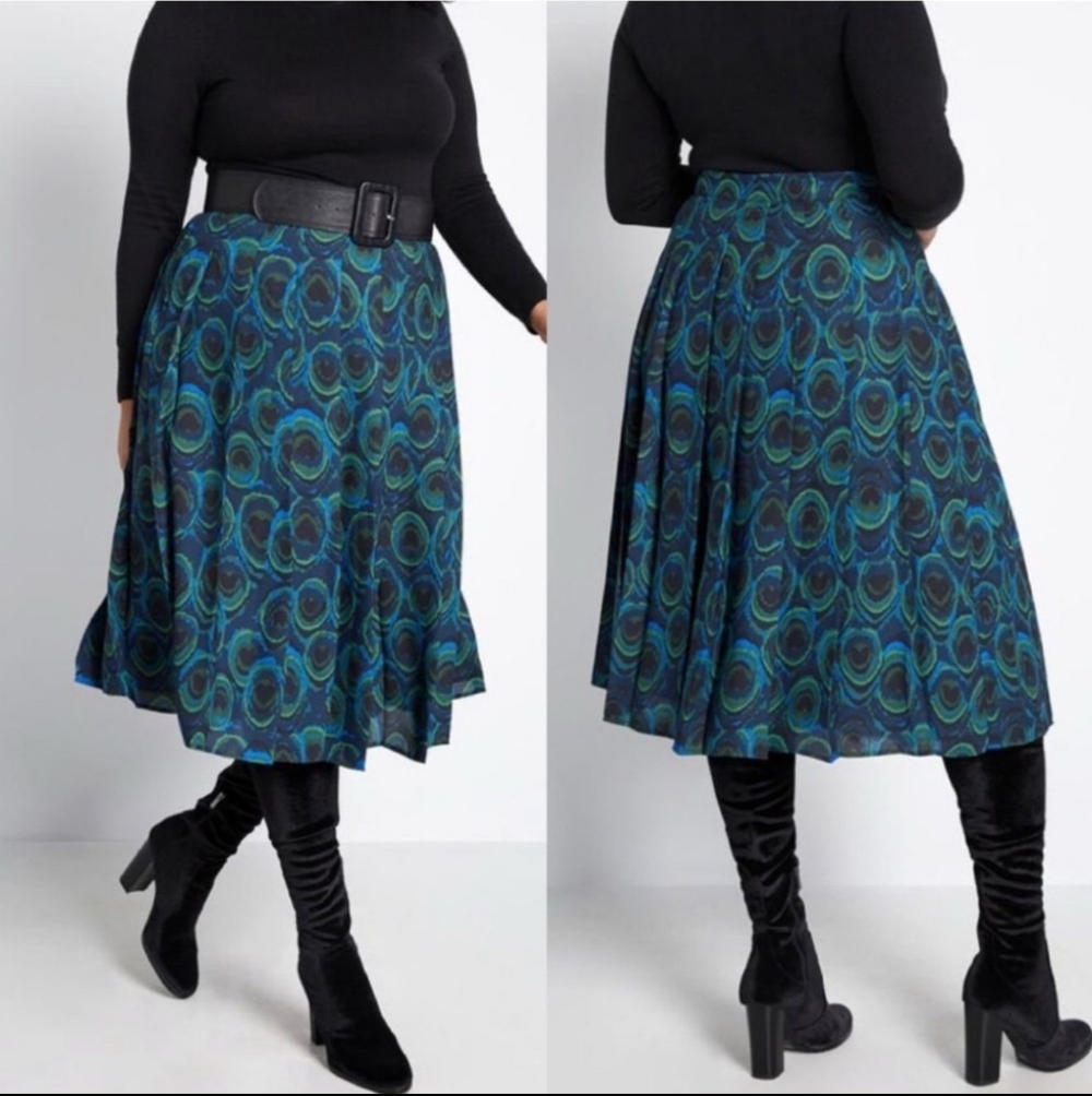 Blue and Green MODCLOTH PEACOCK Skirt Sz 2
